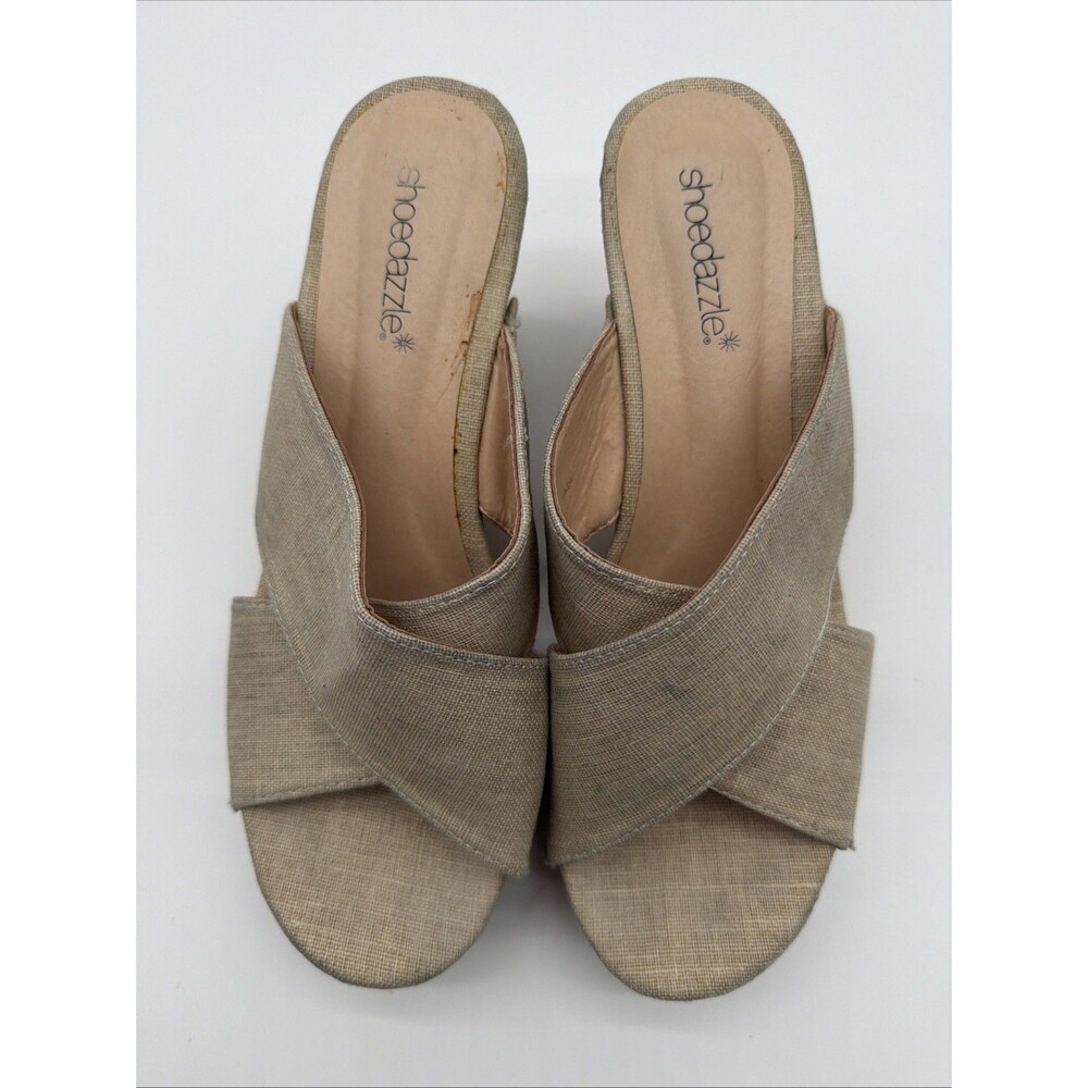 ShoeDazzle Beige Wedge Heels Sandals Open Toe Tan Summer Chic Women's Size 7.5